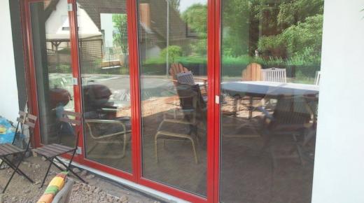 Sanierung Faltanlage in rot
